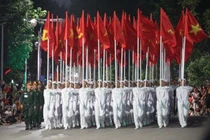 Hàng nghìn chiến sĩ hợp luyện diễu binh, diễu hành cho đại lễ 2/9