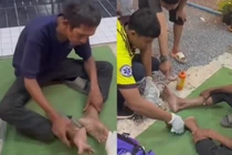 Chồng đi bộ 20 km để gặp vợ lần cuối