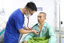 Người đàn ông bất ngờ hôn mê sau 2 tháng ngã xe