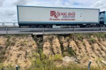 Phó Thủ tướng chỉ đạo xử lý sạt lở trên cao tốc Vĩnh Hảo - Phan Thiết