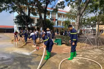 Trường học ở Bắc Ninh dọn dẹp sau lũ, chuẩn bị đón học sinh