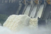 Mưa to gây ngập lụt tại Huế, các hồ thủy điện tăng cường xả lũ