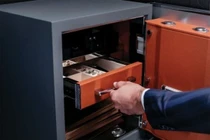 Lời tâm sự của chiếc két sắt trong thời đại số hóa