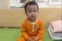 Trẻ 17 tháng nguy kịch vì bệnh tay chân miệng không biểu hiện điển hình