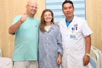 Chơi trò mạo hiểm, cô gái 16 tuổi người Pháp chấn thương cột sống nặng