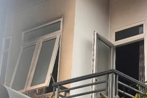 Cháy nhà 3 tầng ở Lâm Đồng, 5 người thoát nạn 