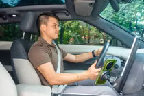 Lên đời VinFast VF7, khách Việt khẳng định không còn lý do quay lại xe xăng