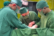 Báo động đỏ giành lại sự sống cho người bệnh vỡ gan