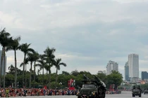 Dàn khí tài hiện đại di chuyển vào trung tâm Hà Nội 