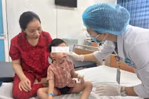 Bé 4 tuổi ở Quảng Ngãi bị chó cắn gây thương tích nặng