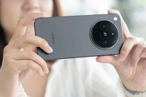 OPPO Find X8 đối đầu iPhone 17 giá ngang ngửa tại Việt Nam