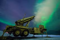 Mỹ cần hơn 1500 tỷ USD xây dựng lá chắn tên lửa siêu vượt âm