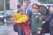 Đại tướng Phan Văn Giang hội đàm Bộ trưởng Bộ Chiến tranh Hoa Kỳ Pete Hegseth