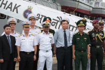 Tàu hải quân Ấn Độ INS Darshak thăm hữu nghị Tp.HCM