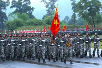 Hơn 16.000 chiến sĩ tổng hợp luyện diễu binh Quốc khánh 2/9 trong mưa