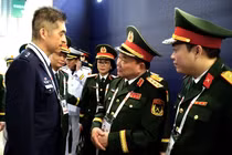 Việt Nam dự triển lãm quốc phòng lớn nhất châu Á