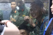 Tiễn chiến sĩ lên đường làm nhiệm vụ diễu binh kỷ niệm 80 năm Quốc khánh