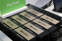 Startup AI Trung Quốc ung dung dùng 2.300 GPU Blackwell