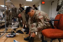 Binh sĩ Mỹ cuối cùng cũng được dùng giày "made in USA"