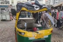 Vướng dây diều, xe máy lao khỏi cầu khiến gia đình 3 người tử vong