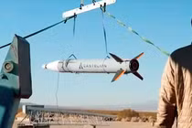 Hỏa thần HIMARS thêm đáng sợ với nâng cấp tên lửa siêu thanh