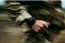 Binh sĩ Thụy Điển được trang bị vòng theo dõi hiệu suất cá nhân