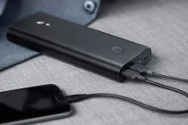 Những thiết bị điện tử không thể thiếu trong mùa mưa bão