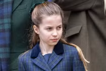 Bức ảnh gây sốt về Công chúa Anh 10 tuổi