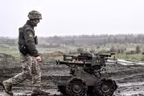 Ukraine biến thành nơi thử nghiệm công nghệ quân sự nước ngoài