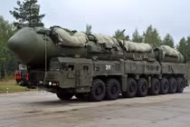 Tên lửa đạn đạo liên lục địa Topol