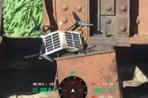 UAV Nga gắn pin năng lượng mặt trời nằm chờ phục kích quân Ukraine