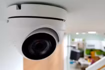 Lắp camera trong nhà coi chừng bị lộ clip nhạy cảm mà không hay biết