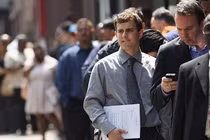 AI tạo “vòng xoáy tử thần” kinh tế? 