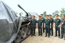 Quân đội kiểm tra công tác đảm bảo cho phương tiện, khí tài thực hiện nhiệm vụ A80