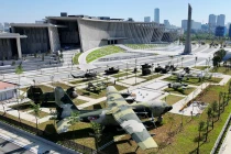 Xây dựng tượng đài chiến sĩ các nước giúp đỡ Việt Nam trong các cuộc kháng chiến