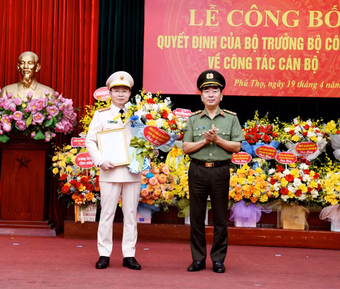 Chan dung tan Giam doc Cong an tinh Phu Tho Nguyen Minh Tuan