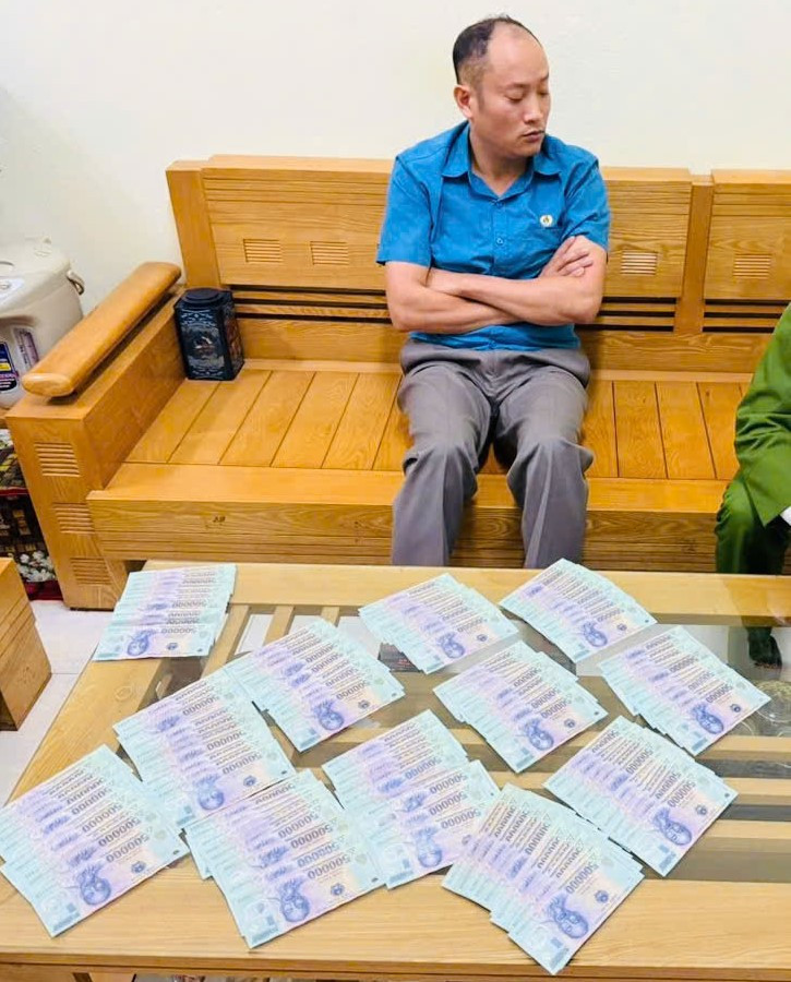 Nhận hối lộ, Chủ tịch UBND phường ở Bắc Giang bị khởi tố Nhan hoi lo, Chu tich UBND phuong o Bac Giang bi khoi to