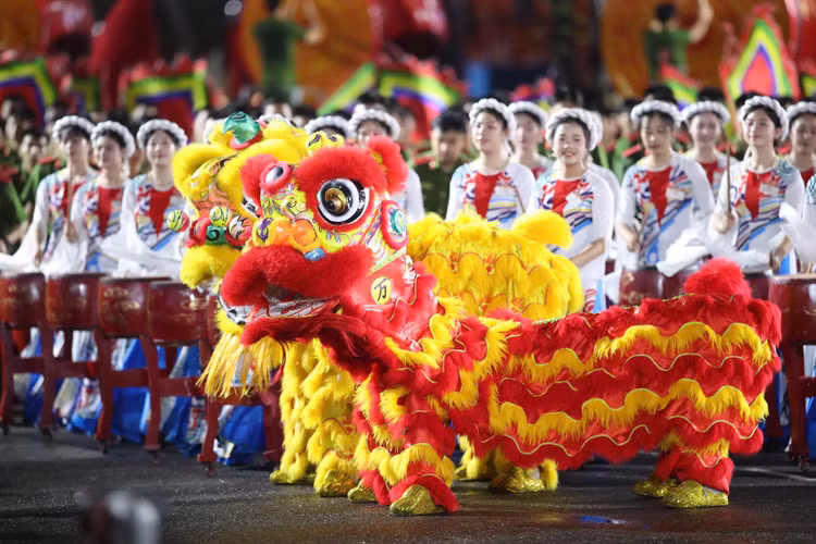 Ruc ro chuong trinh nghe thuat trong dem so duyet dai le 30/4-Hinh-7