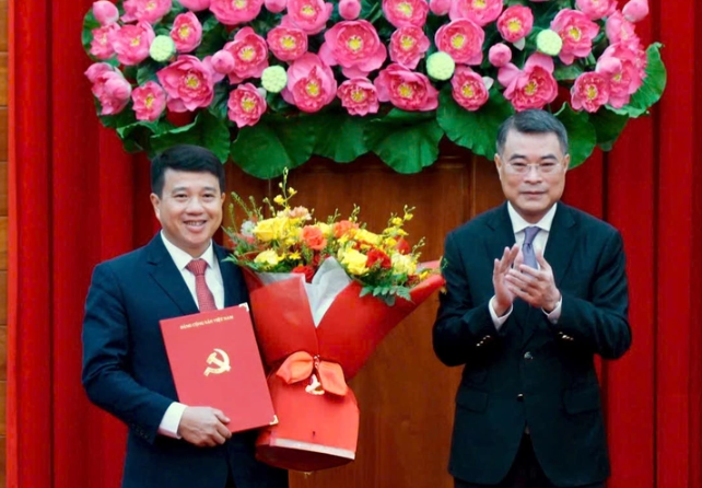 Chan dung tan Bi thu Tinh uy Lam Dong Y Thanh Ha Nie K'dam