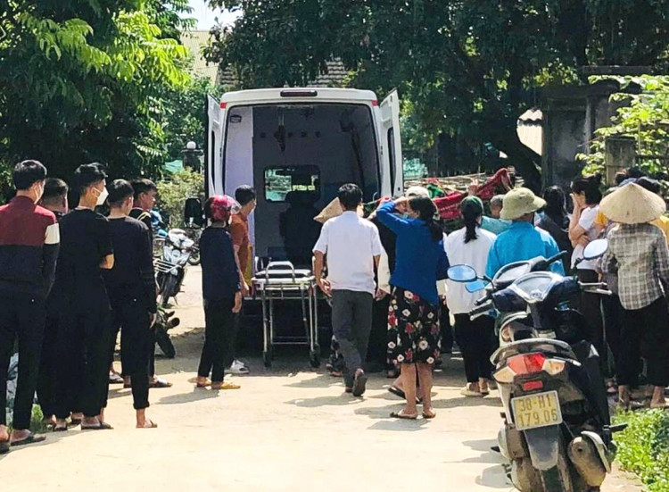 Danh ban vi nhin deu, mau thuan tren Facebook... ngan ngam bao luc hoc duong 2022-Hinh-9