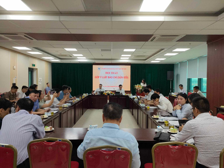 Pho Chu tich VUSTA Pham Ngoc Linh: Bao chi la kenh phan bien xa hoi quan trong