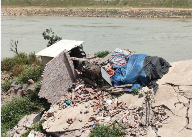 Can canh bo song Duong bi sat lo-Hinh-5