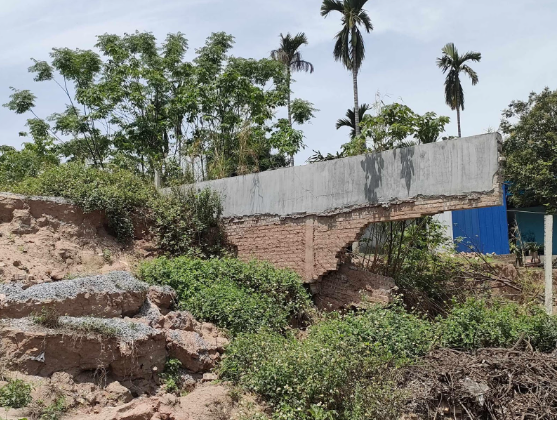 Can canh bo song Duong bi sat lo-Hinh-6