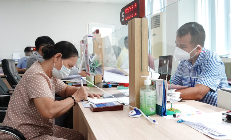 Tu ngay 1/1/2023, 4 loai giay to co gia tri chung minh cu tru