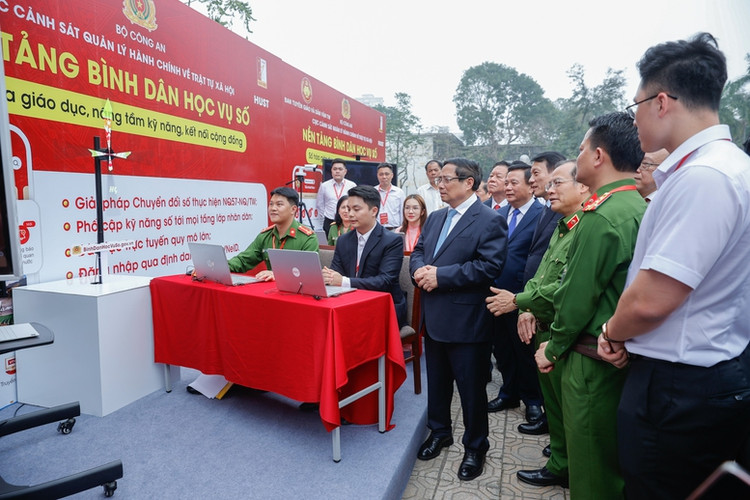 Thu tuong phat dong phong trao “Binh dan hoc vu so“-Hinh-3