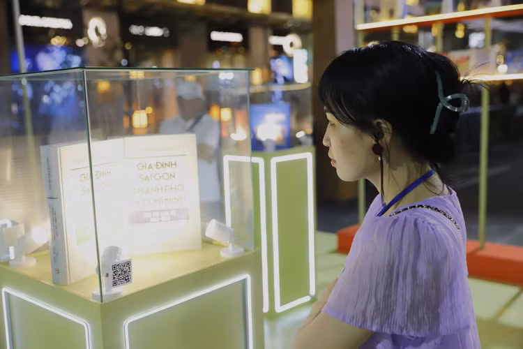 Khong gian van hoa dac sac ngay xuan tai TP HCM-Hinh-8