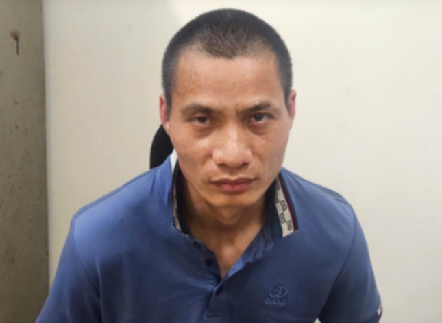 Khoi to 2 toi danh doi tuong cuop ngan hang o Ha Noi