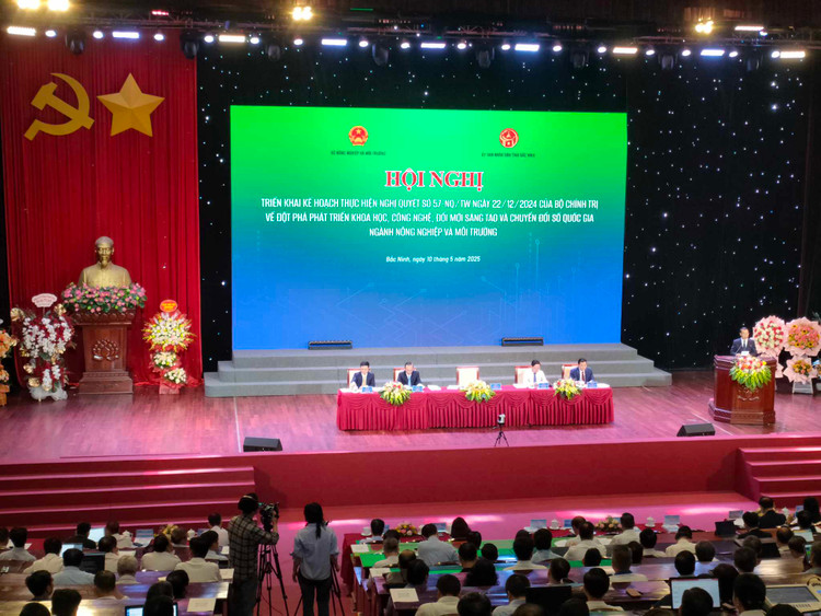 TSKH Phan Xuan Dung: “Nghi quyet 57 the hien tam nhin dot pha“