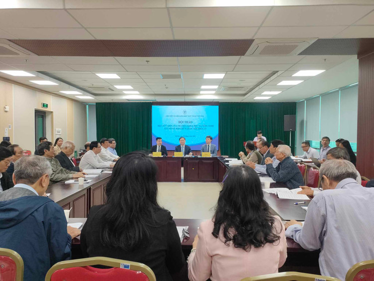 TSKH Phan Xuan Dung: VUSTA thuc hien tot viec lay y kien ve cac van de quan trong