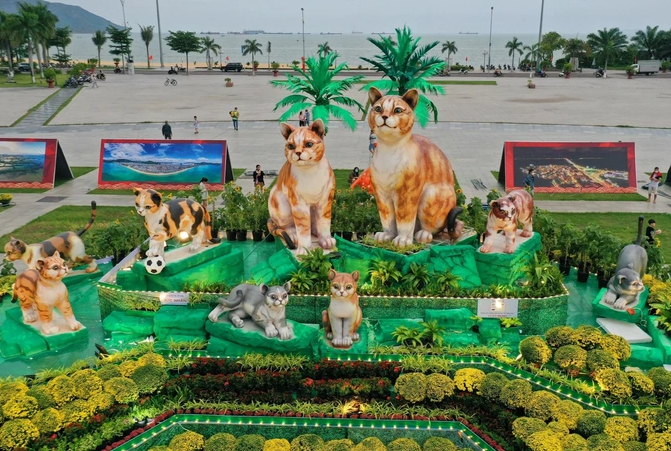 Linh vat meo Tet 2023 “trinh lang” vo so kieu tao hinh doc, la-Hinh-15